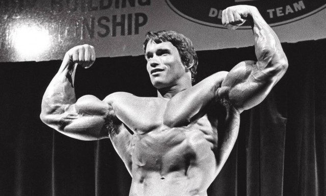 8 ασκήσεις για μεγάλα χέρια