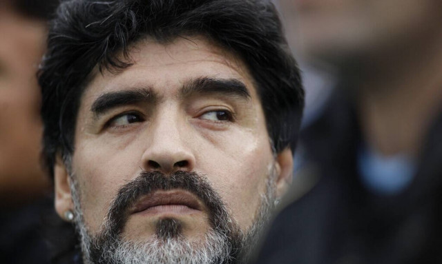 Ντιέγκο Μαραντόνα: Σε δημοπρασία η περιουσία του – Δικαστική απόφαση για να εξοφληθούν τα χρέη του