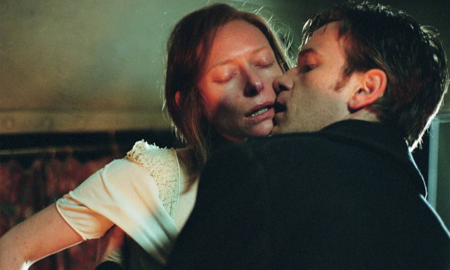 Πώς θα έχεις την αντοχή των ηθοποιών ερωτικών ταινιών