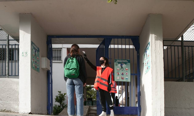 Κορονοϊός: Περίπου 8000 κρούσματα σε παιδιά πριν το άνοιγμα των σχολείων