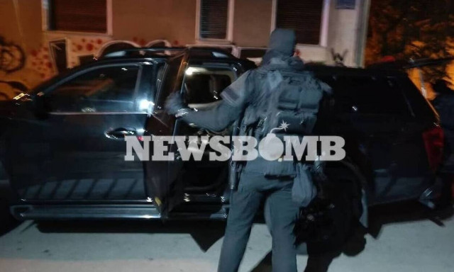 Ομηρία στον Άγιο Παντελεήμονα: «Θα ανατιναχτώ, θα μας σκοτώσω όλους» - Οι διάλογοι με την αστυνομία