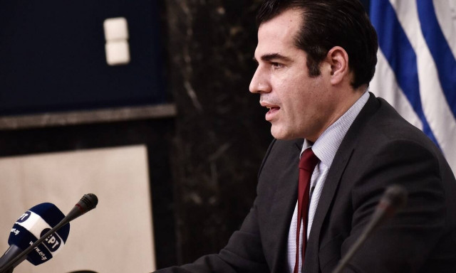 Θάνος Πλεύρης