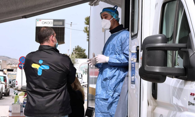 Κορονοϊός - ΕΟΔΥ: Δέκα συχνές ερωτήσεις και απαντήσεις - Όσα πρέπει να γνωρίζετε για τον ιό