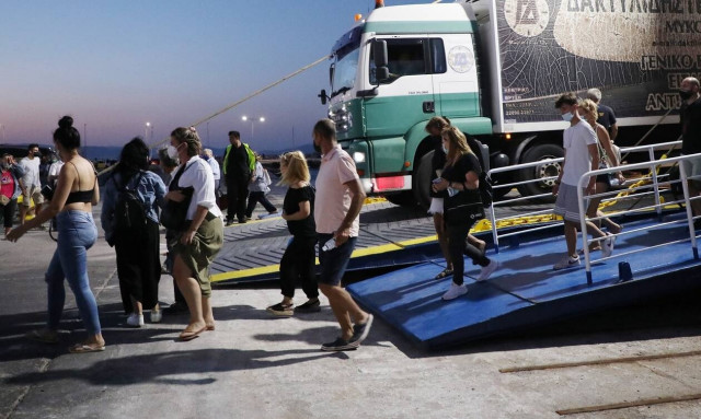 Χανιά: Τραυματισμός γυναίκας στο γκαράζ του πλοίου «Blue Horizon»