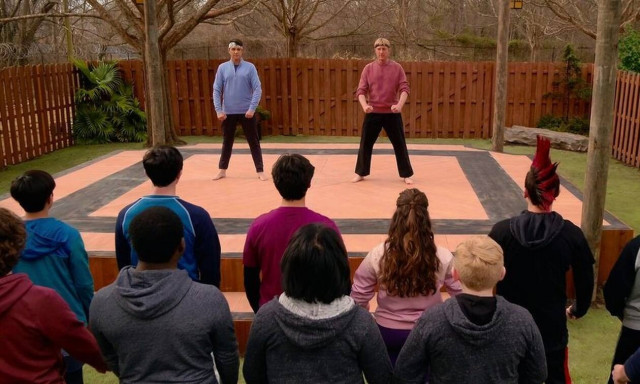 Πρωταγωνιστής του Cobra Kai «κράζει» την τρίτη ταινία Karate Kid