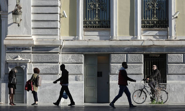 Παγώνη: Δεν αρκεί η πενθήμερη καραντίνα για να γυρίσουν οι εργαζόμενοι στις δουλειές τους