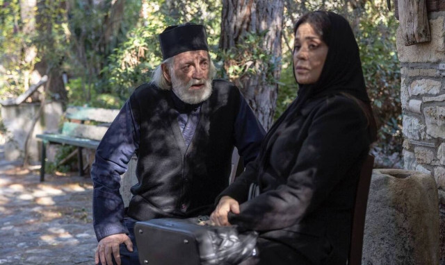 Σασμός: Πρόσωπο - έκπληξη μπαίνει στη σειρά και έδωσε spoiler! (video)