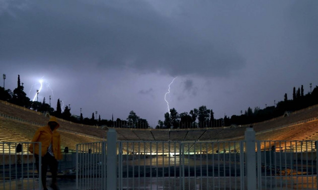 Κακοκαιρία: Οδηγίες από την Πολιτική Προστασία για τα έντονα καιρικά φαινόμενα