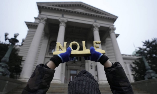 Διαδήλωση συμπαράστασης στο Νόβακ Τζόκοβιτς στη Σερβία