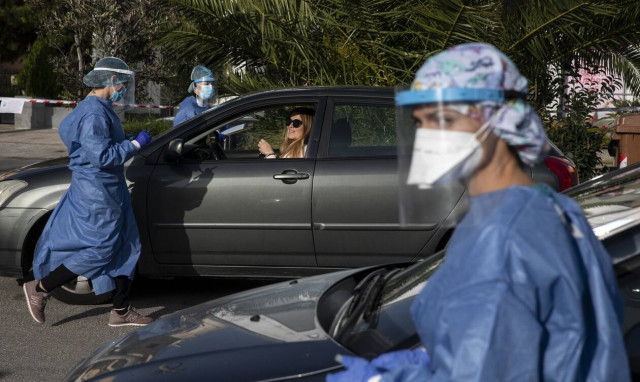 Πρώτη στην ΕΕ η Ελλάδα στα τεστ για κορονοϊό - Τι δείχνουν τα στοιχεία του ECDC