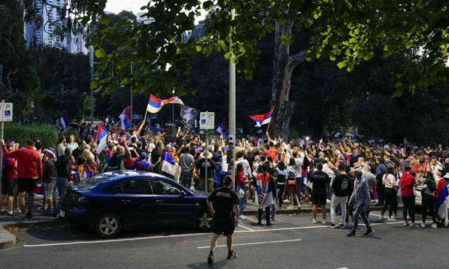 Νόβακ Τζόκοβιτς: Στο πλευρό του οι Έλληνες ομογενείς της Μελβούρνης