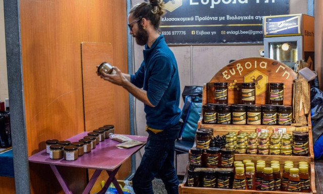 Κεδίκογλου: Να καθιερωθεί ειδικό σήμα που θα πιστοποιεί την ελληνικότητα του μελιού