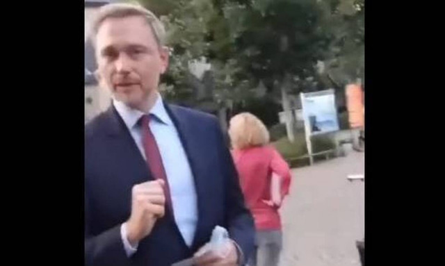 Γερμανία: Οι μη εμβολιασμένοι δεν θα υφίστανται διακρίσεις έλεγε ο αρχηγός του FDP προεκλογικά (vid)