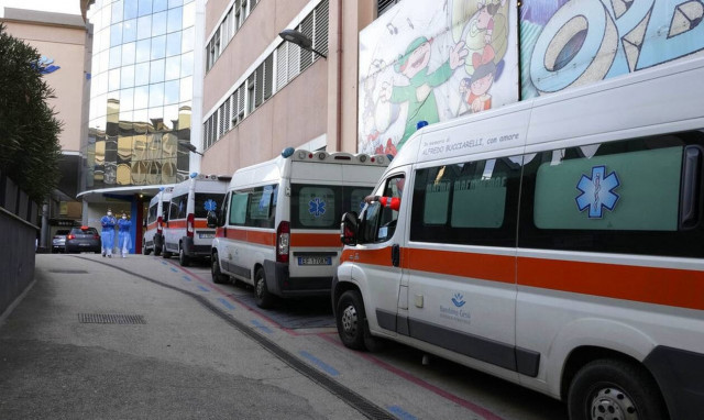 Κορονοϊός - Ιταλία: Σκέψεις να σταματήσει η καθημερινή ενημέρωση για τον αριθμό των κρουσμάτων