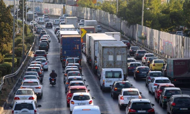 Κίνηση live: Χάος στον Κηφισό - Ποιους δρόμους πρέπει να αποφύγετε