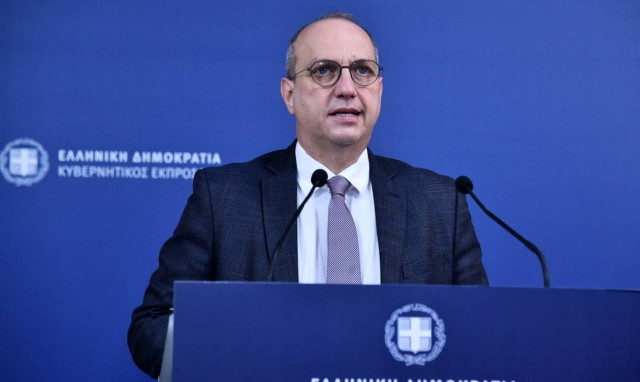 Economou: The government to announce interventions regarding VAT on basic products