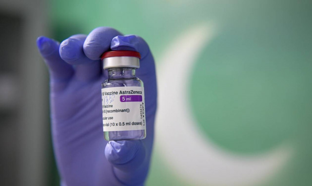 Βρετανία: Η ενισχυτική δόση με AstraZeneca δημιουργεί περισσότερα αντισώματα κατά της «Όμικρον»