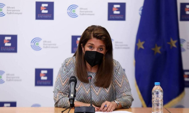 Παπαευαγγέλου: Το 2,5% του πληθυσμού αποτελεί ενεργά κρούσματα - Σταθεροποίηση της θετικότητας 