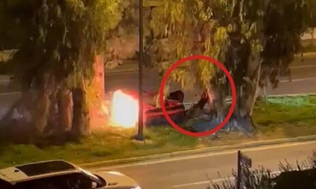 Τροχαίο με Ferrari - Τζώρτζης Μονογυιός: Απεγκλωβίστηκε μόνη της η συνοδηγός