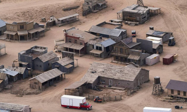 Rust: Ο Άλεκ Μπάλντουιν παρέδωσε το κινητό του τηλέφωνο στους ερευνητές     