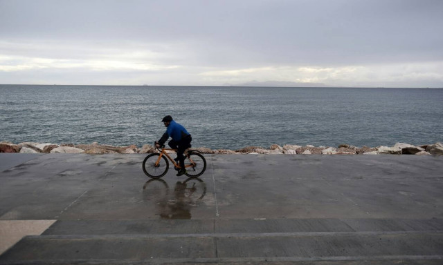 Καιρός: Πού αναμένονται βροχές την Κυριακή (16/1) - Πότε θα χτυπήσει το νέο κύμα κακοκαιρίας
