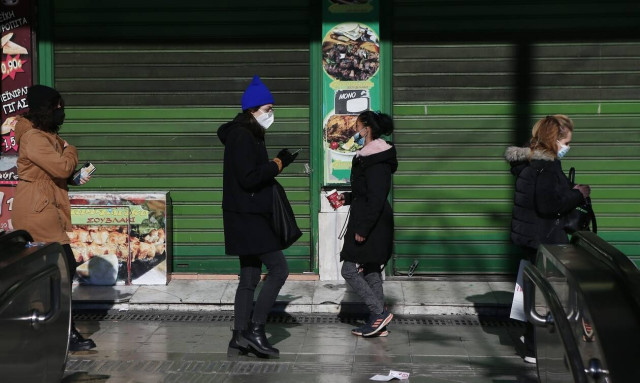 Μετάλλαξη Όμικρον: Λιγότερο σοβαρή ακόμα και για τους μη εμβολιασμένους δείχνει μελέτη