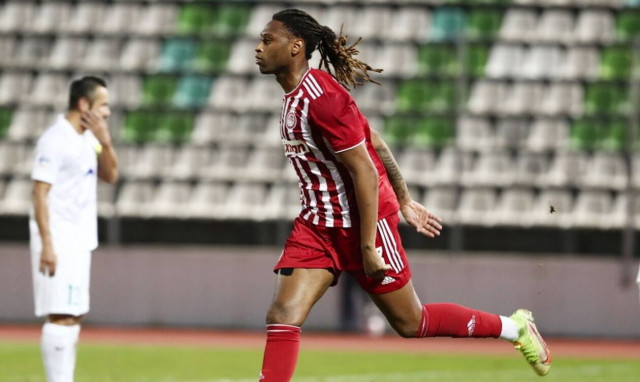 Ρούμπεν Σεμέδο: Ξυλοκόπησαν τον ποδοσφαιριστή έξω από το σπίτι του στη Γλυφάδα