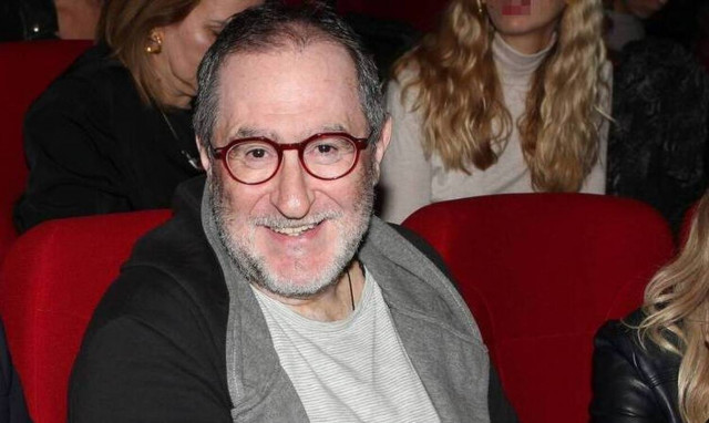 Θοδωρής Ρωμανίδης: Η συγκλονιστική εξομολόγηση για τη λεύκη και το Πάρκινσον