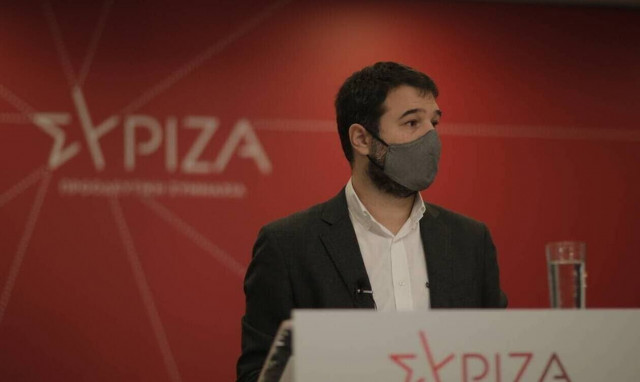 Iliopoulos: Minimum wage at 800 euros right now