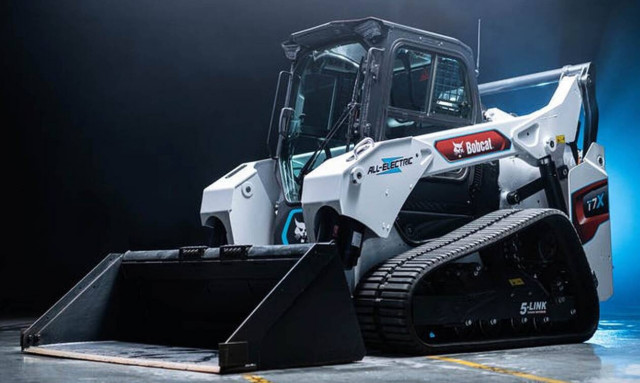 Το Doosan Bobcat είναι μια μικρή ηλεκτρική μπουλντόζα