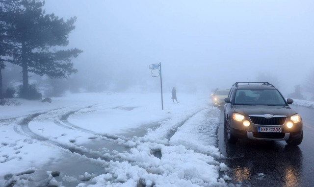 Καιρός: Τρεις οι ψυχρές εισβολές – Το Σαββατοκύριακο η εντονότερη με χιόνια και στα πεδινά