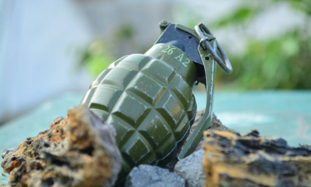 Καρδίτσα: Εντοπίστηκαν και εξουδετερώθηκαν 5 στρατιωτικές χειροβομβίδες σε παλιό σπίτι