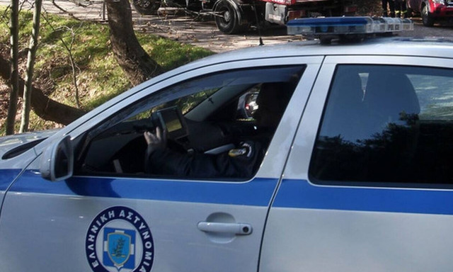 Αργυρούπολη: Σαφάρι της αστυνομίας για την κρυψώνα του 45χρονου που ξυλοκόπησε τη σύντροφό του