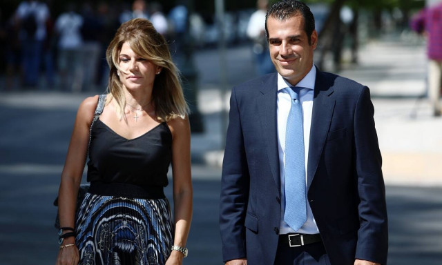 Θάνος Πλεύρης: Η τρυφερή ανάρτηση του υπουργού Υγείας για την επέτειο γάμο του