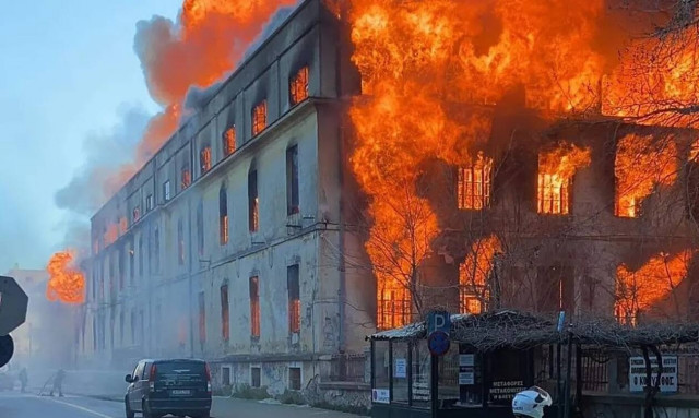 Υπό πλήρη έλεγχο η πυρκαγιά στο κέντρο της Ξάνθης