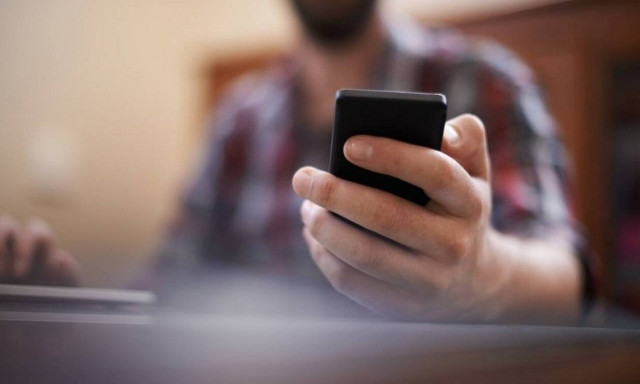 Θεσσαλονίκη: Aπατεώνες έκλεψαν πάνω από €300.000 παριστάνοντας τους γιατρούς και τους αστυνομικούς