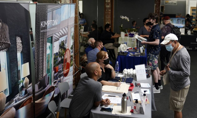 ΟΗΕ: Οι μεταλλάξεις του κορονοϊού «γονατίζουν» την παγκόσμια αγορά εργασίας - Kαθυστερεί η ανάκαμψη