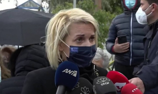 Ανείπωτη θλίψη στην κηδεία του Μονογυιού: «Ο Τζώρτζης απλά έφυγε, απλά πήγε σε μια άλλη διάσταση»