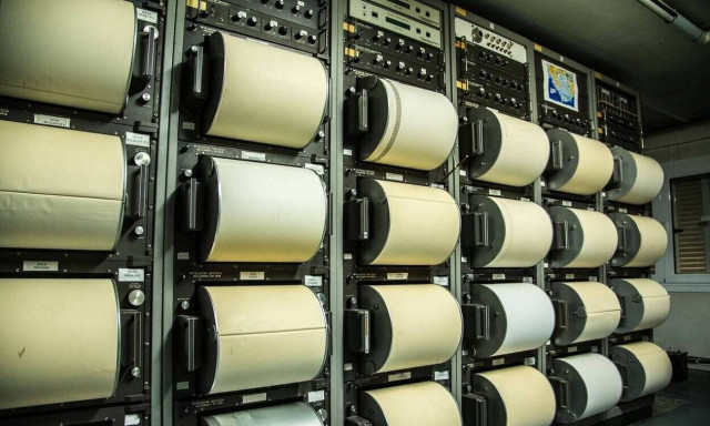 Κρήτη: Σχετίζονται οι σεισμοί του Ηρακλείου με το Αρκαλοχώρι; Τι απαντά ο καθηγητής Παπαζάχος