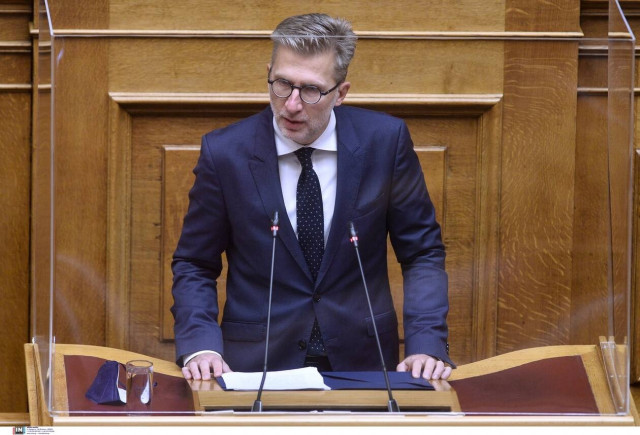 Άκης Σκέρτσος