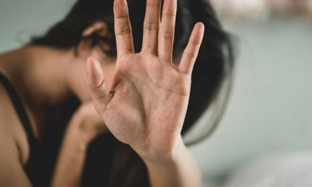 Κύπρος: Καταγγελίες στο ΑΚΕΛ - Κύκλωμα Θεσσαλονίκης που βιάζει κοπέλες δρα και στο νησί