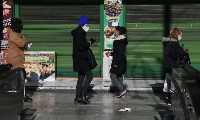 Plevris: Extension of measures for another week 'makes sense'