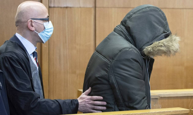 Σύρος γιατρός δικάζεται στη Γερμανία για εγκλήματα κατά της ανθρωπότητας