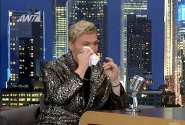 Τάκης Ζαχαράτος: Δάκρυσε όταν αναφέρθηκε στην συνεργασία του με την Άντζελα Δημητρίου