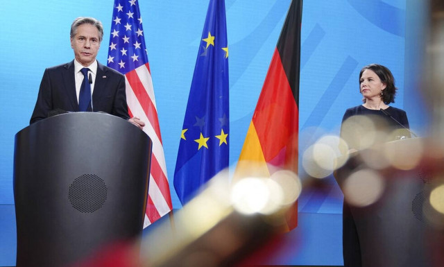 Ουκρανία: «Άμεσα αποκλιμάκωση από τη Ρωσία ή σοβαρές συνέπειες» διαμηνύουν Μπλίνκεν - Μπέρμποκ