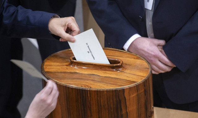 Κορονοϊός - Αυστρία: Υπερψηφίστηκε από το Κοινοβούλιο ο υποχρεωτικός εμβολιασμός των ενηλίκων