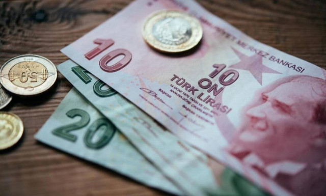 Αμετάβλητα διατήρησε η κεντρική τράπεζα της Τουρκίας τα επιτόκια της λίρας