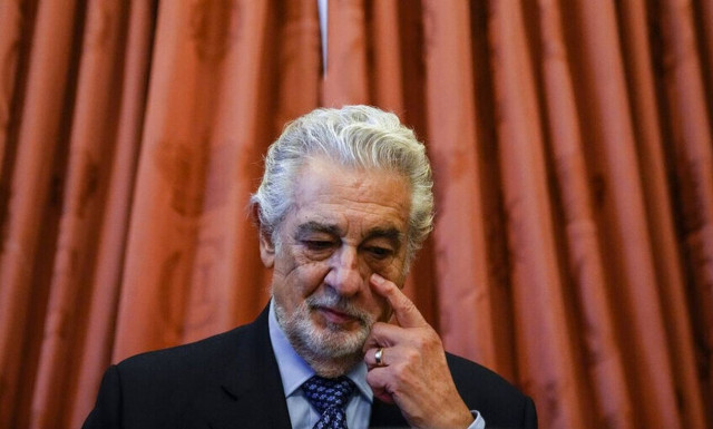 Πλάθιντο Ντομίνγκο: Διαψεύδει τις κατηγορίες σεξουαλικής παρενόχλησης