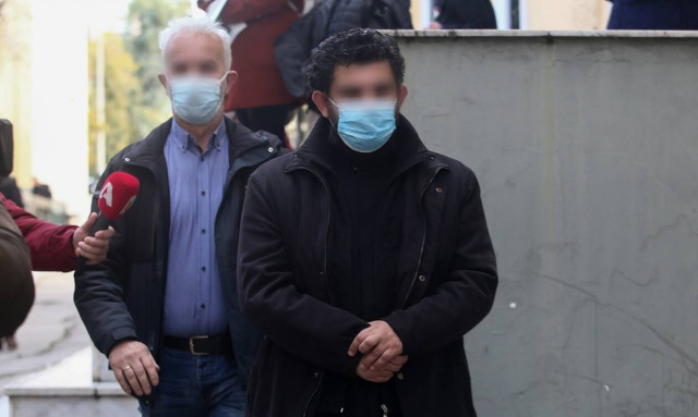 Βιασμός ανήλικης από ιερέα: Συγκλονίζει το κορίτσι - «Ό,τι γίνεται μεταξύ μας δεν θα το λες πουθενά»