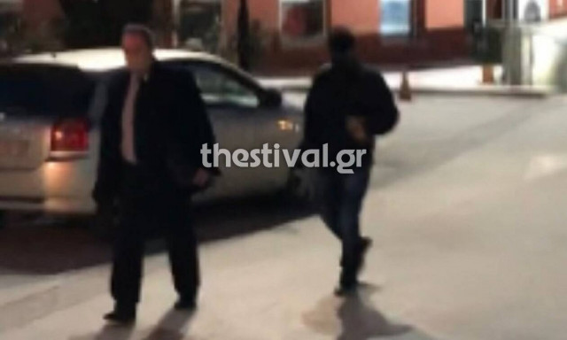 Θεσσαλονίκη - Υπόθεση βιασμού 24χρονης: Για πέντε ώρες κατέθετε ο Μάνος Παπαδόπουλος